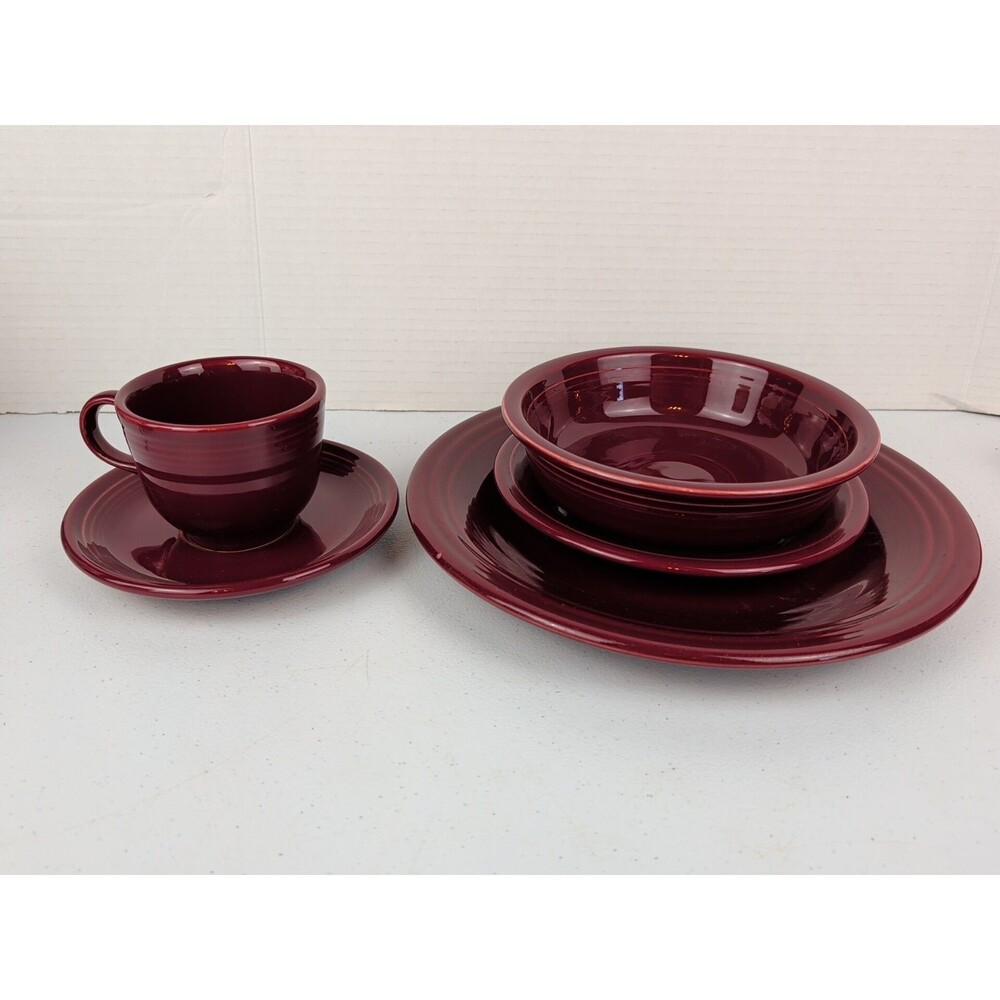 FIESTA WARE CLARET Burgandy 5 PC PLACE Setting Retired Color